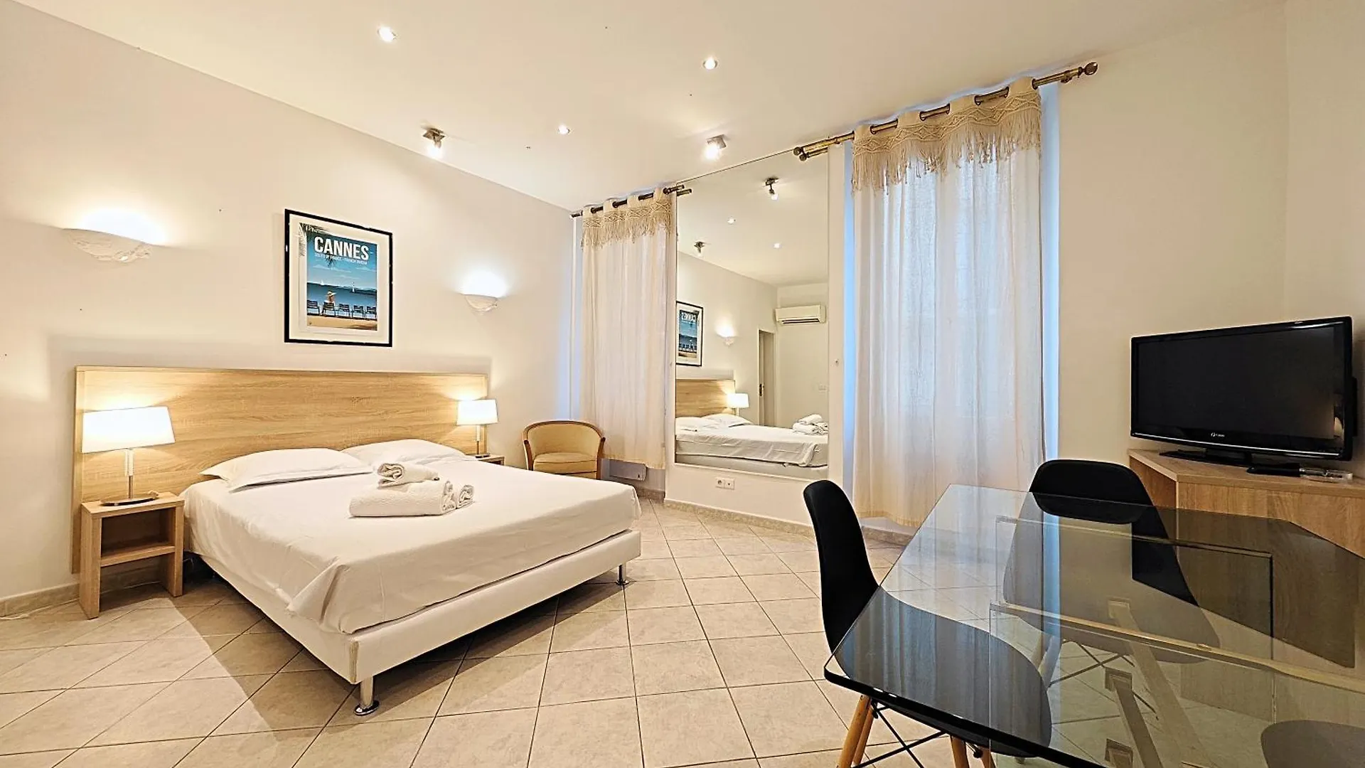 Ferienwohnung Viva Riviera 11 Rue Commandant Andre Cannes